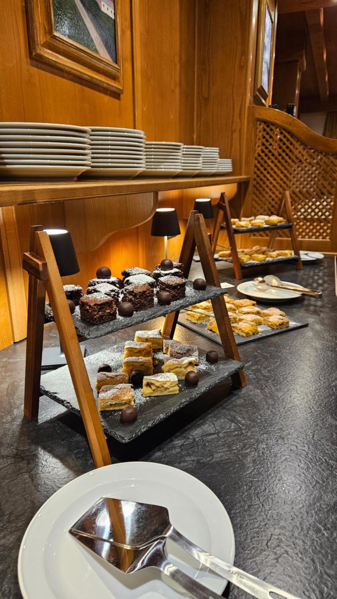 Berghotel Zum Zirm コッラルボ エクステリア 写真