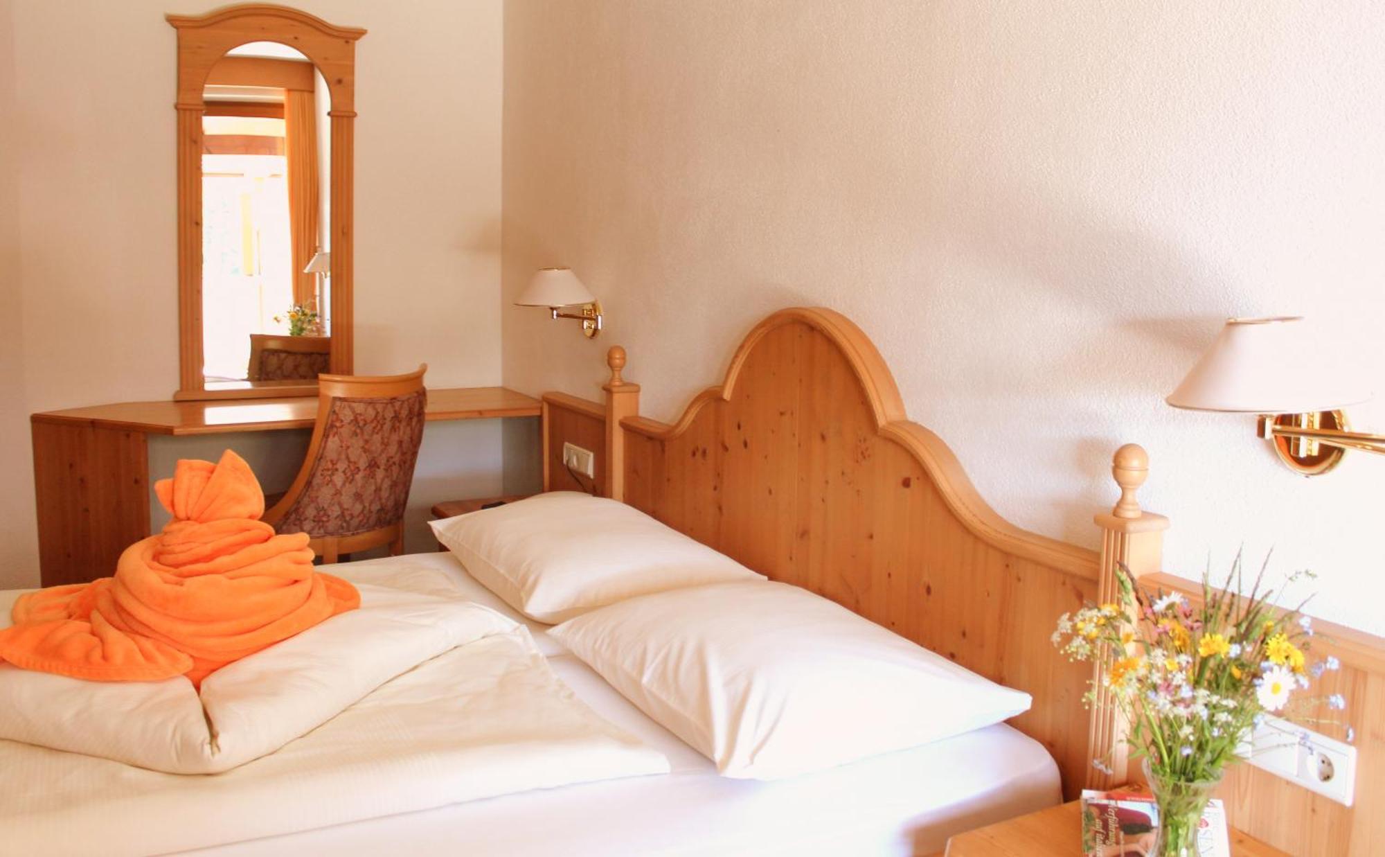 Berghotel Zum Zirm コッラルボ エクステリア 写真