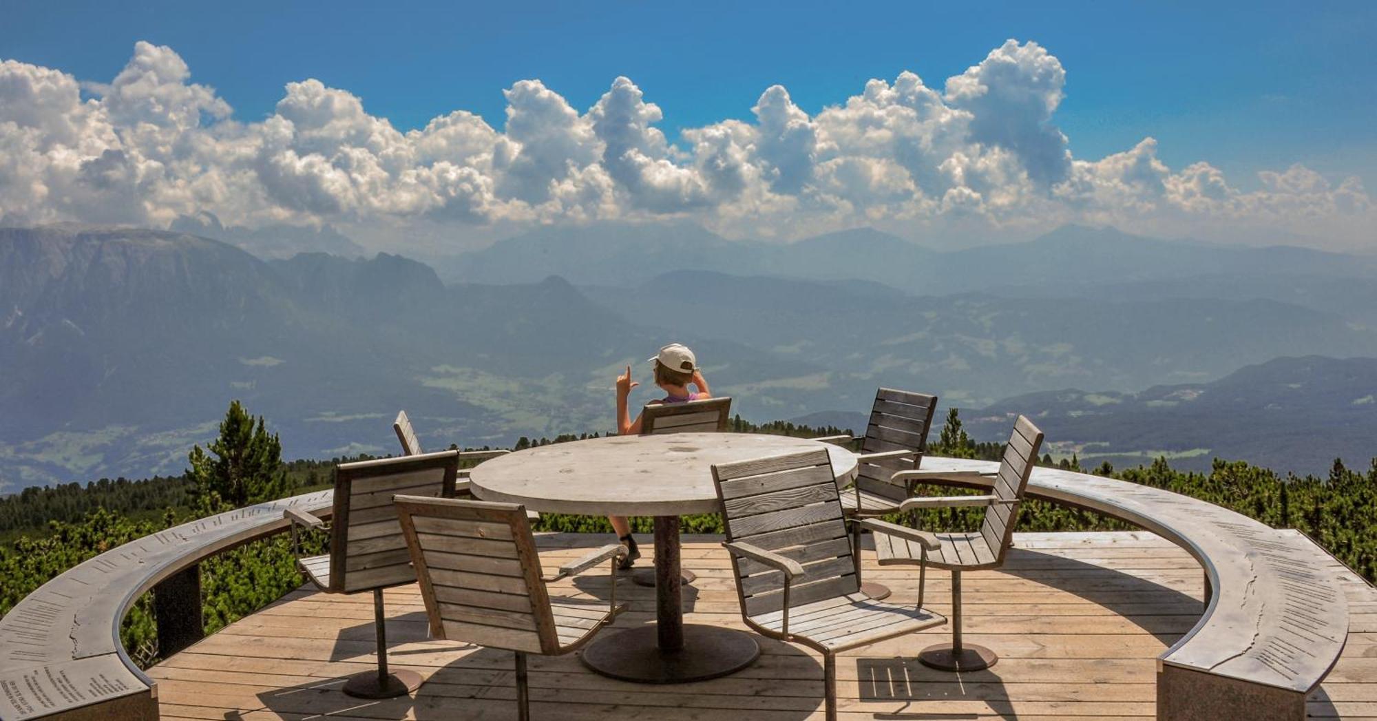 Berghotel Zum Zirm コッラルボ エクステリア 写真